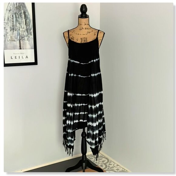 Pams Collection Free Size Dress Coverup - Picture 2 of 8